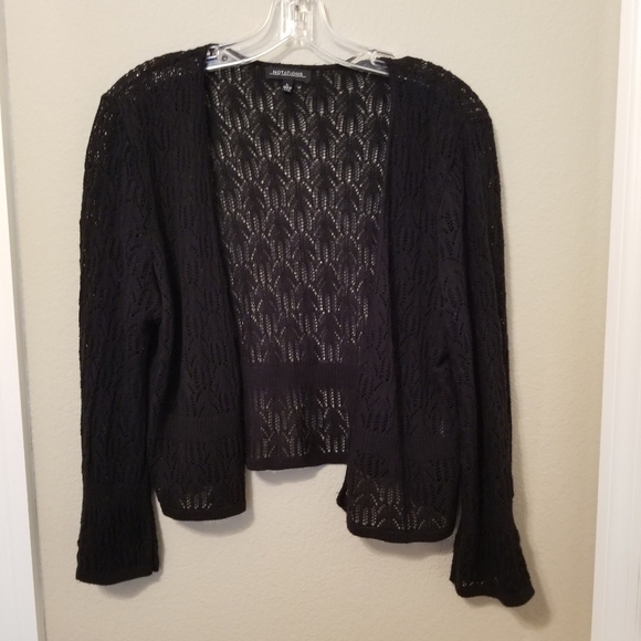 notations large black lace short sweater. Shoulder to Shoulder 16 In Pit To Hem - Picture 1 of 6